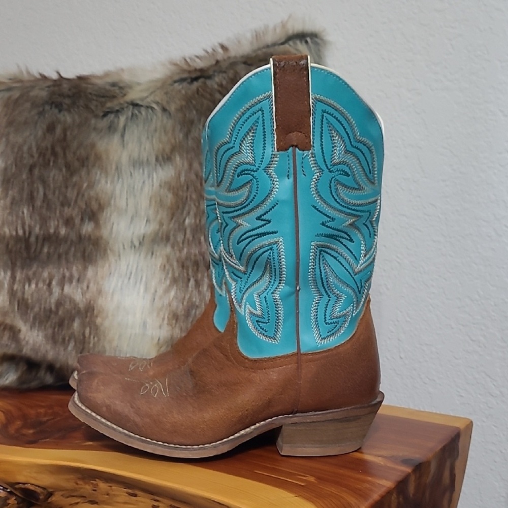 Turquoise and Brown Western Boots